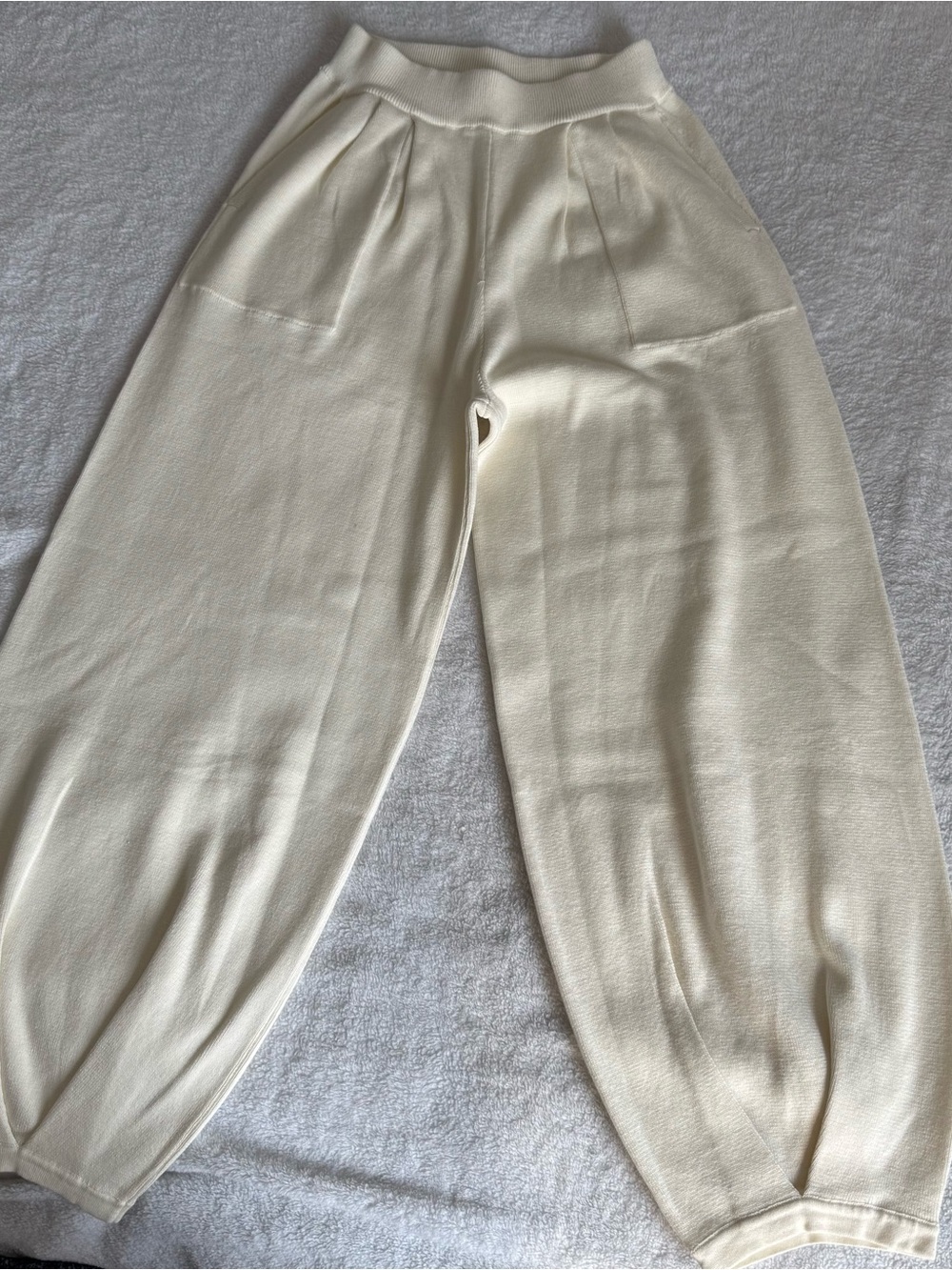 Source Unknown Cream Wide Leg Knit Pants